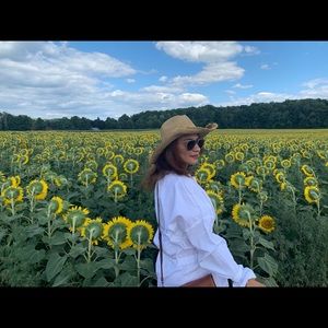 Meet your Posher, Alaa